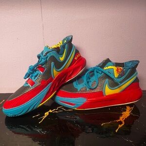 Nike Kyrie 8 GO Sneakers